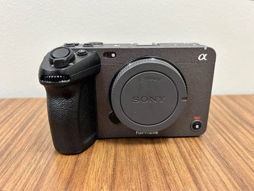 Sony Alpha ILME-FX3 Full Frame Cinema Line Camera